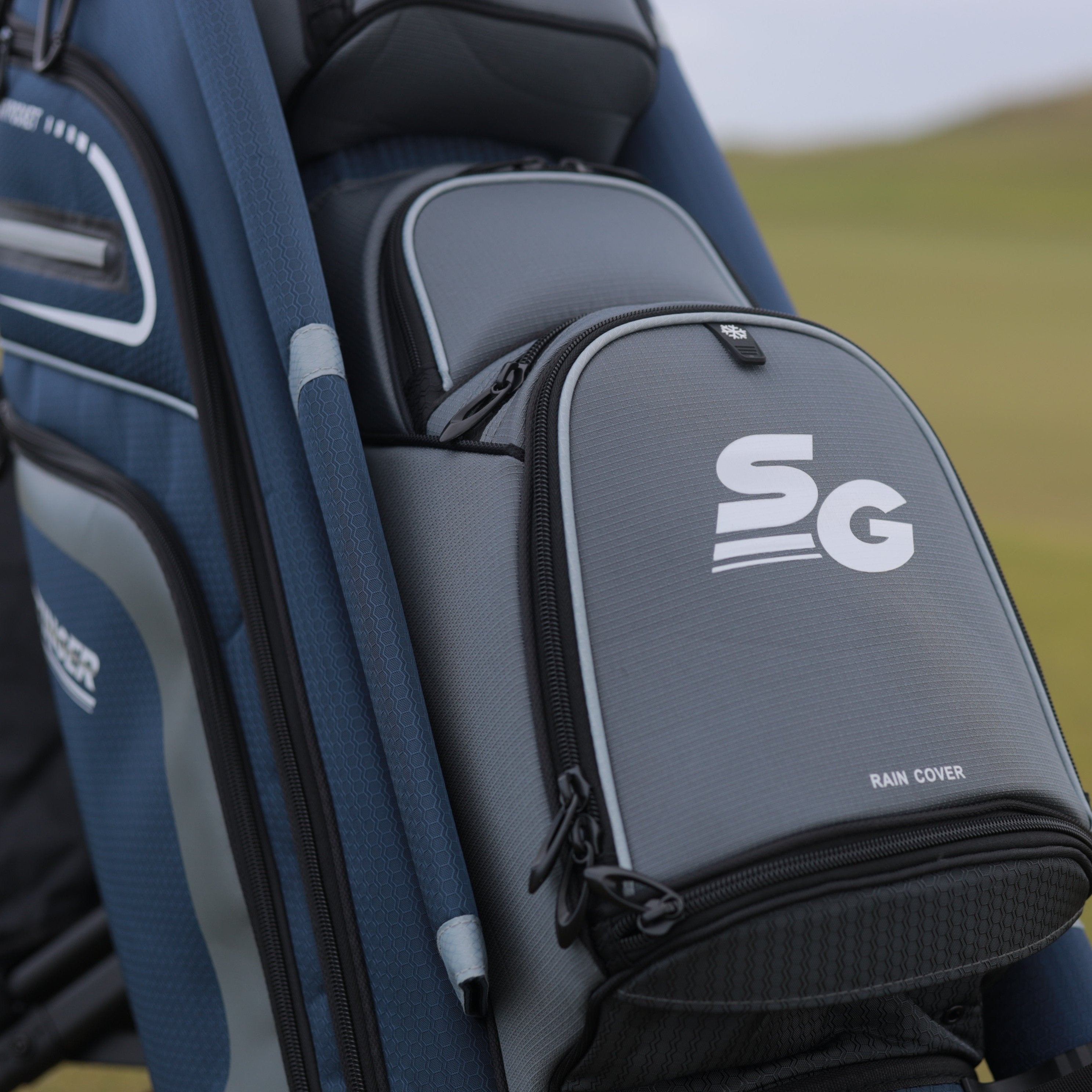 Stinger Premium Cart Bag - Navy / Charcoal